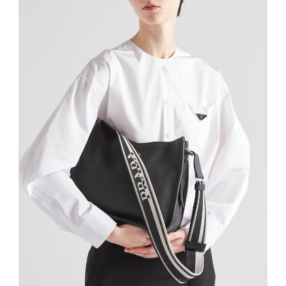 $3200 PRADA BLACK LEATHER HOBO SHOULDER BAG PURSE AUTH! Used once - Picture 2 of 16